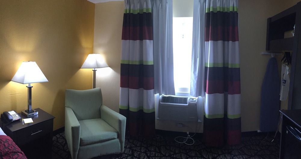 Hotel Days By Wyndham Miami