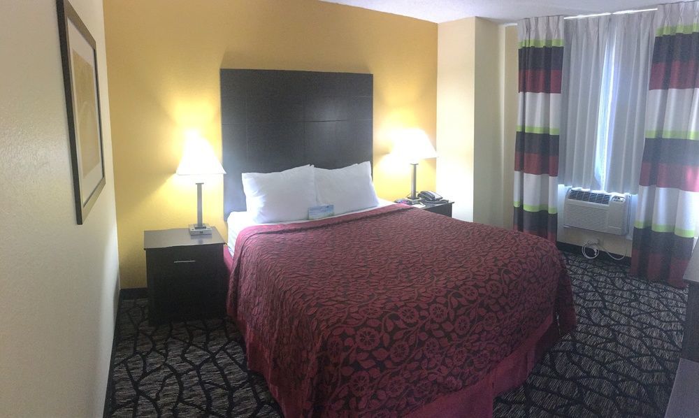 Days By Wyndham Hotel