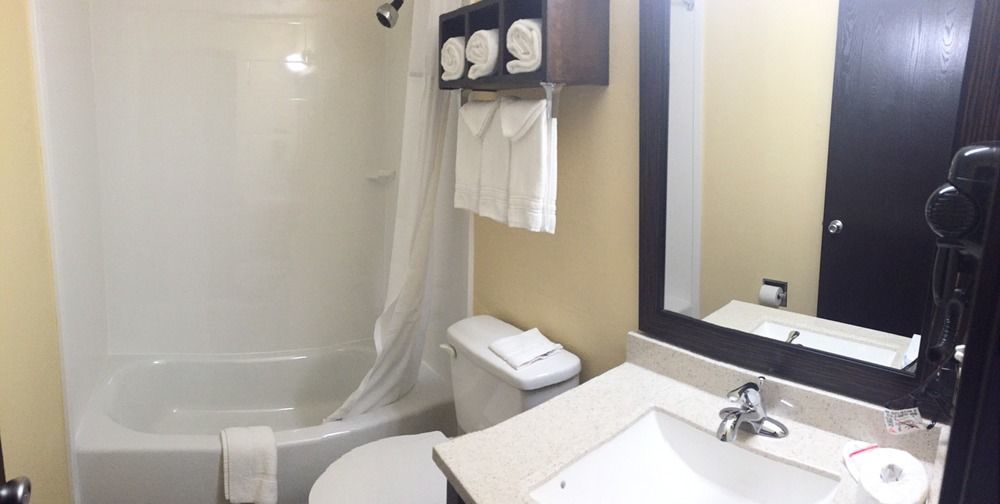 Days By Wyndham Miami